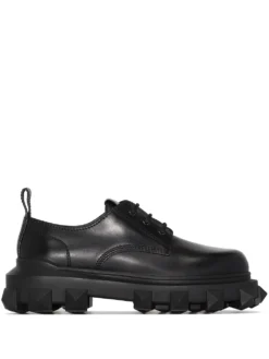 Men Valentino Garavani Trackstud Leather Derby Shoes